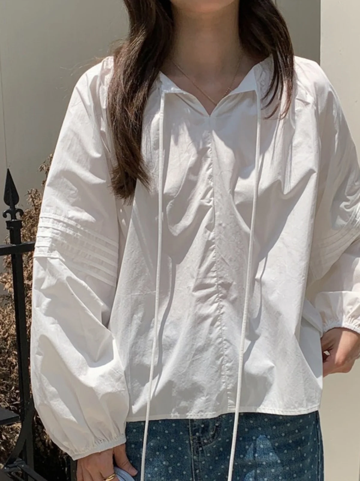 Csa de muñeca de manga larga de estilo coreano para mujer, Top de alta moda con reducción de edad, manga acampanada hoad...