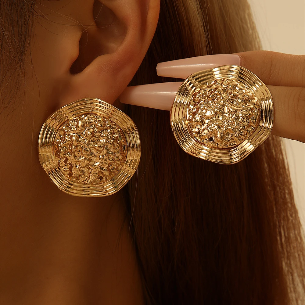 Vintage Luxury Gold Color Stud Earrings For Women Exquisite Temperament Metal Geometric Round Earrings Party Ear Jewelry