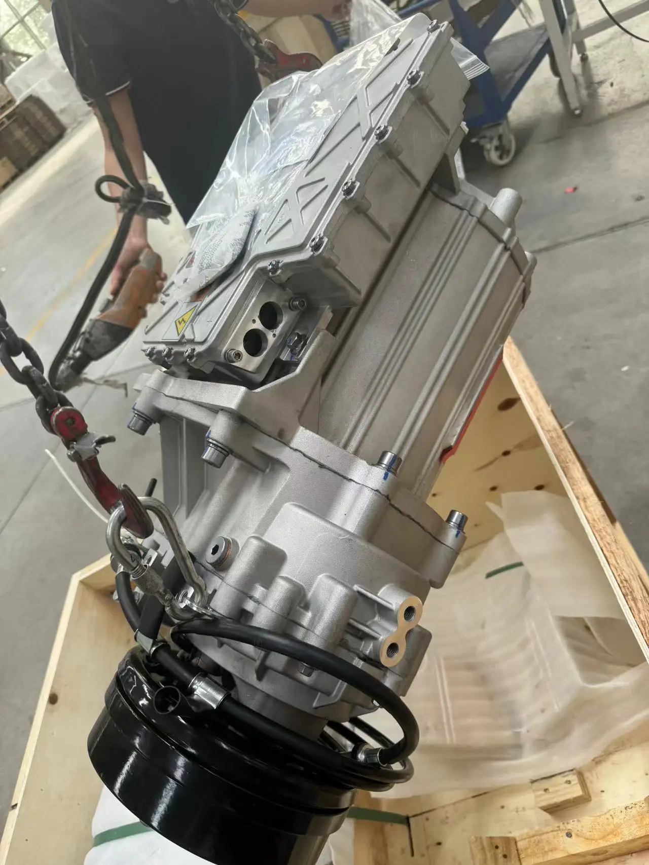 Brogen OEM 60kw 100kw 120kw 380V 400V Pmsm AC moteur électr véhicule dérivation e-axe transmission pour livraison Van camion pick-up