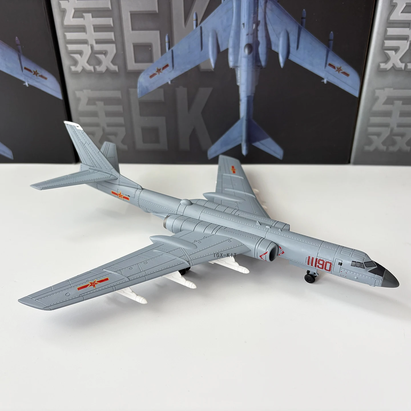 Model samolotu chińskiej armii – Model Kit Airplane recenzja i cena