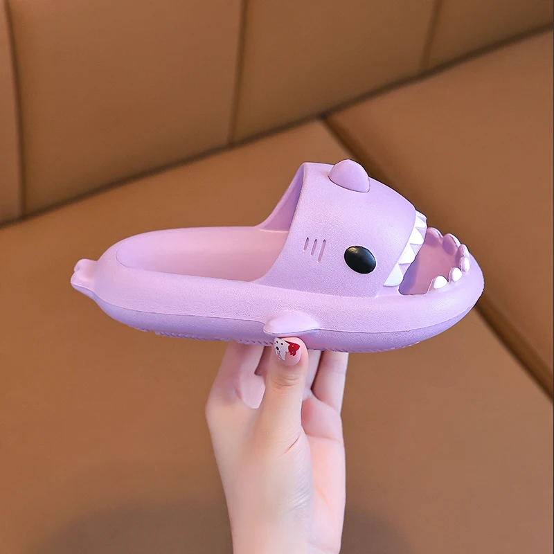 Pantofole per bambini Shark estate ragazzi casa indoor antiscivolo fondo morbido bagno cartone animato genitore-figlio sandali per bambini ragazze