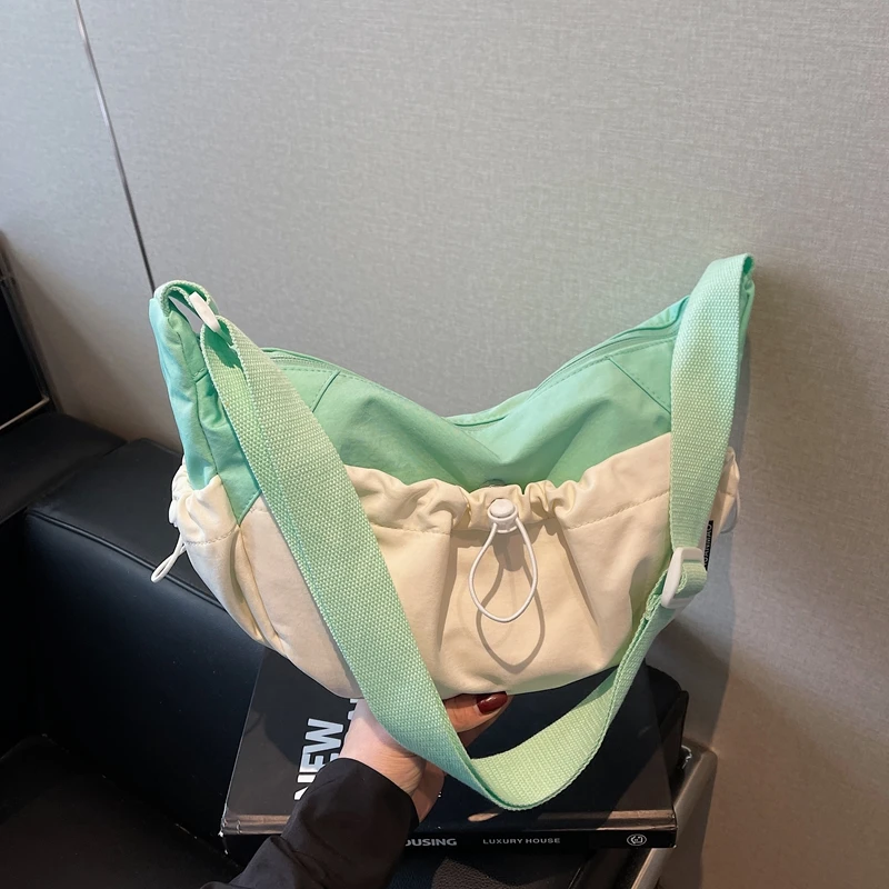 

Canvas Crossbody Bag Contrast Color Messenger Bag Dumpling Bag for Women
