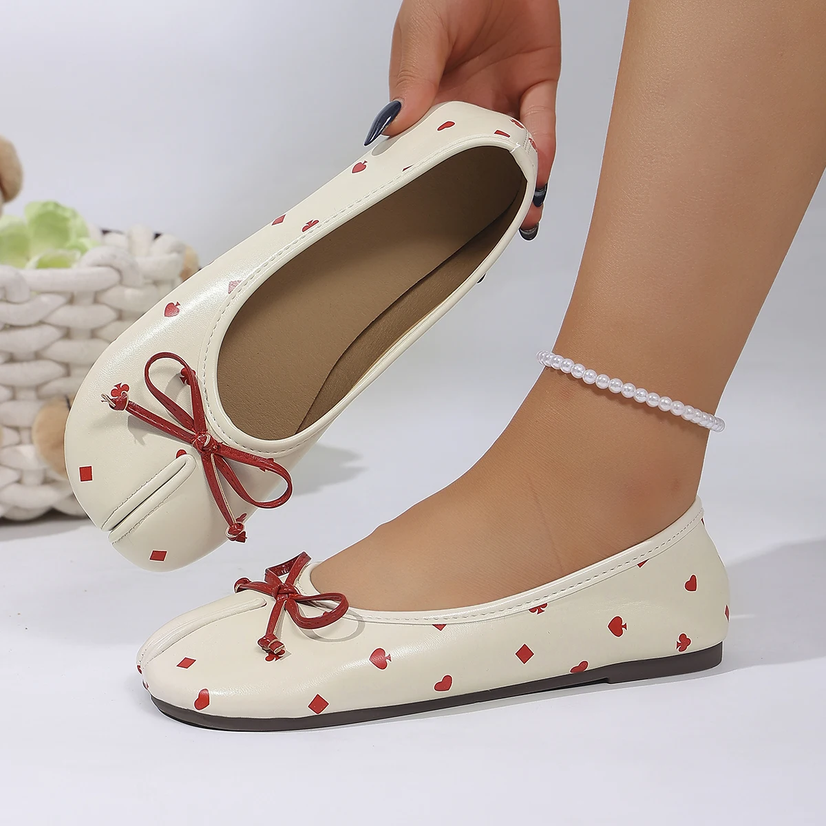 Women Split Toe Tabi Ballet Flats Playing Card Print Slip On Loafers French Minimalist Flat Shoes Casual Walking Footwear