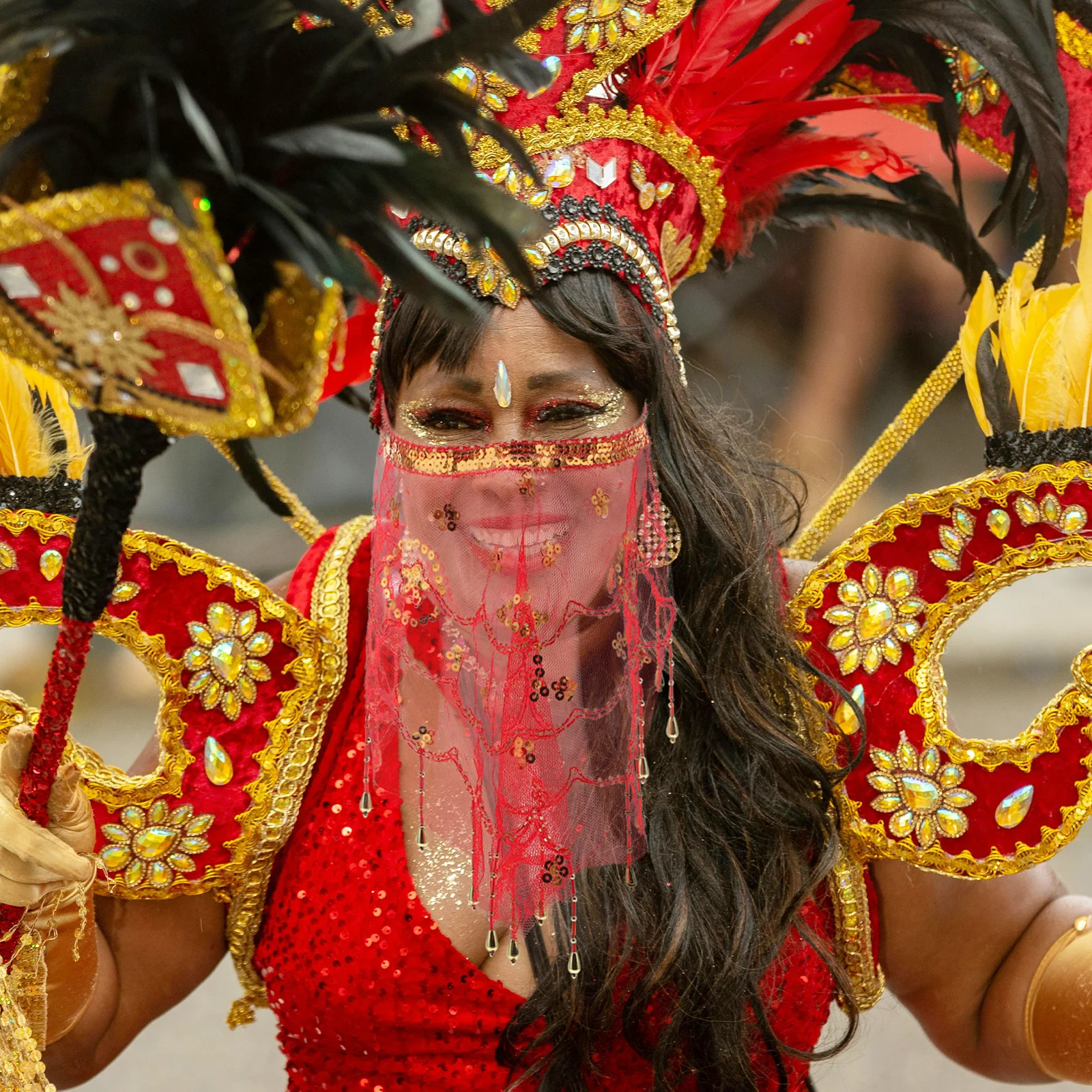 الذهبي الترتر الوجه الحجاب للرقص الشرقي نصف قناع زي التبعي النساء الشيفون عملة وشاح الرأس تحت عنوان الأحداث