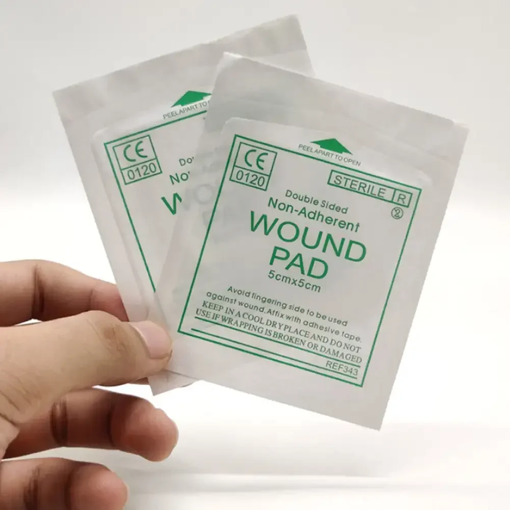 50/100 pz garza Pad cotone pronto soccorso medicazione per ferite impermeabile Sterile garza medica Pad forniture per la cura delle ferite