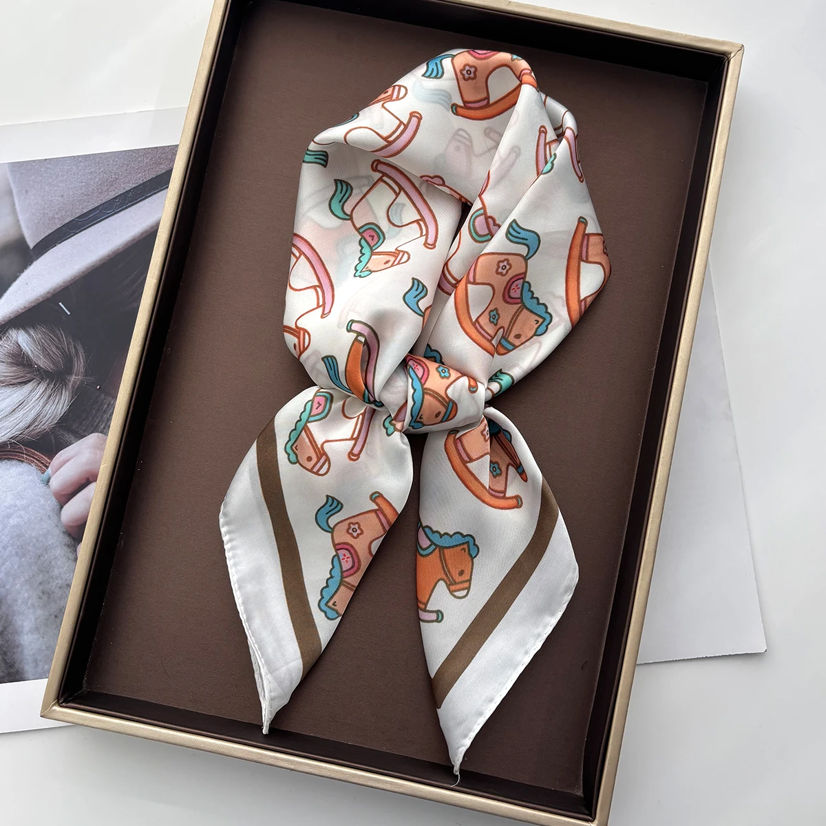 Стильные платки-банданы из иск – обзор и цена Scarf Silk Square
