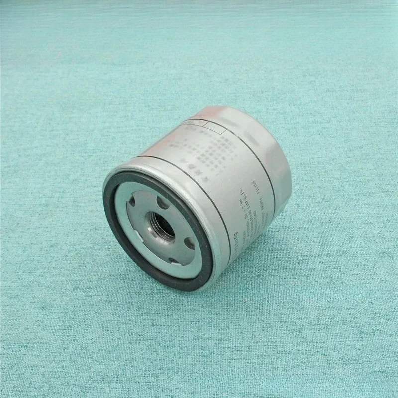 Car Oil Filter 04E115561H for VW SKODA SEAT BEETLE CADDY GOLF PASSAT Polo TIGUAN  AUDI A1 A3 A4 A5 Q2 Q3 1.0 1.2 1.4 TSI TFSI