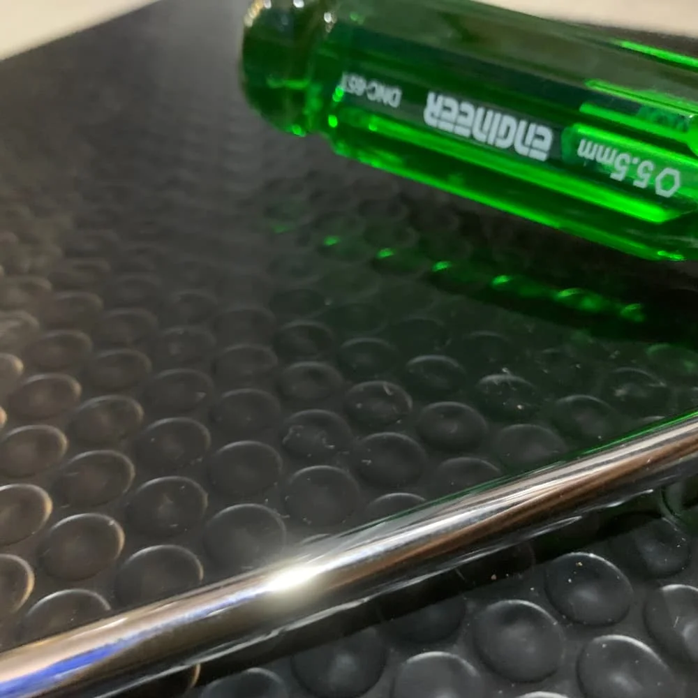 

Отвертка с гайковертом DNC 5,5 мм * 230 мм для инженерных копировальных инструментов с магнитом