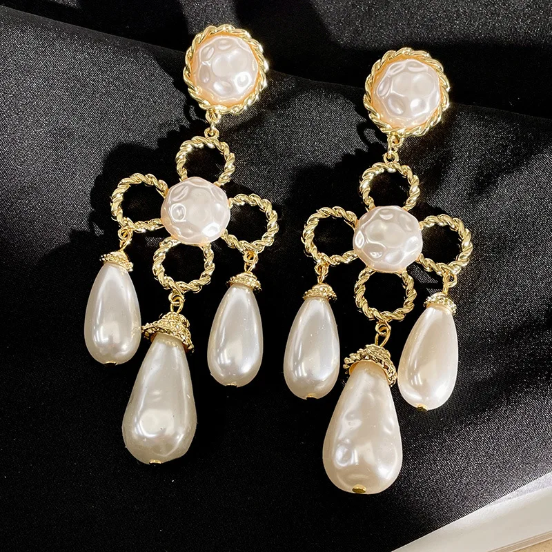 Water Drop Pearl Flower Tassel Earrings for Women French Vintage Palace Style Drop Earrings Vintage Jewelry