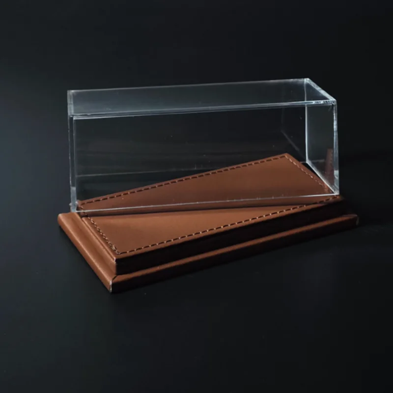 (Automodell nicht im Lieferumfang enthalten) 1:64 Vitrine, statische Dekorationen und Schreibtischdekoration