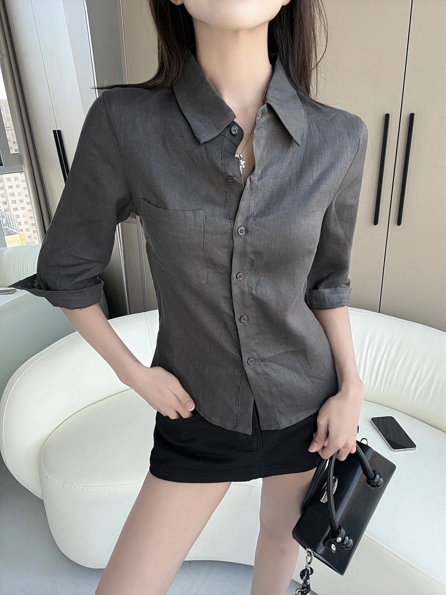 

Elegant Linen Shirt Women's Waist-Cinching Button-Up Collar Mid-Sleeve Cardigan Ol Style Commute Wind Shirt