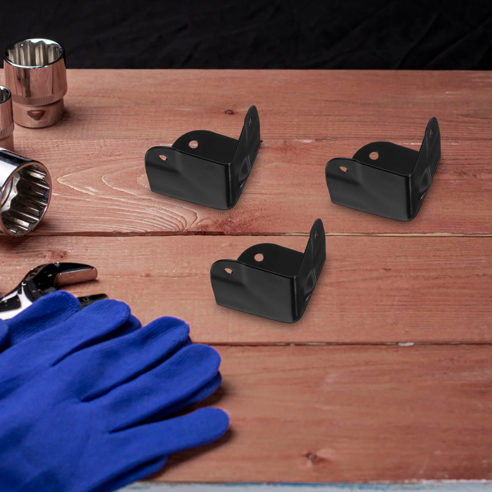 

16Pcs Triangle Corner Protector Metal Brace 40mm Black Speaker Cabinet Flight Case Corner Guards Speaker Cabinet Protectors