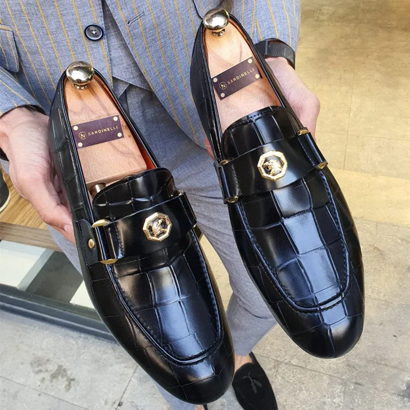 Black Men Loafers Shoes Crocodile Pattern Men Dress Sheos Round Toe Wedding Men Shoes Zapatos De Vestir Hombre