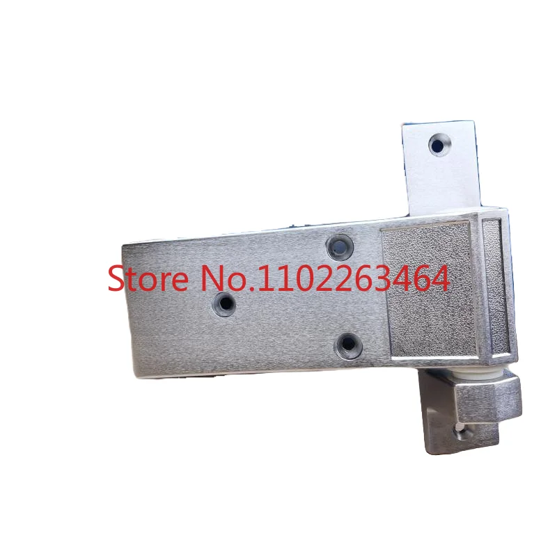 Cold storage door hinge three-hole cold storage hinge KTL ice storage door heavy door hinge ice storage door YL-204 hinge