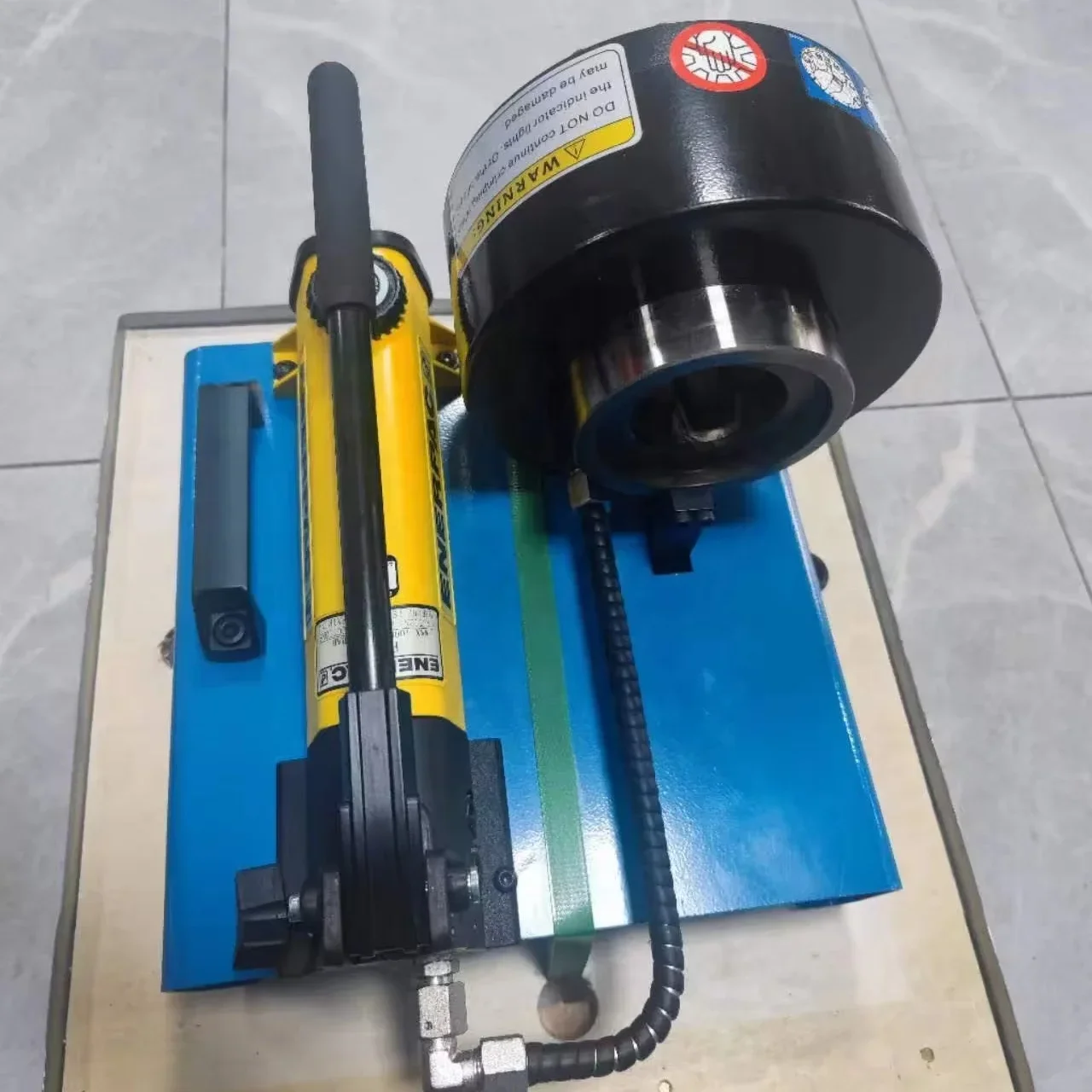 Portable Manual Crimping Machine New Condition Manufacturing Hydraulic Rubber Hose Engine Pump