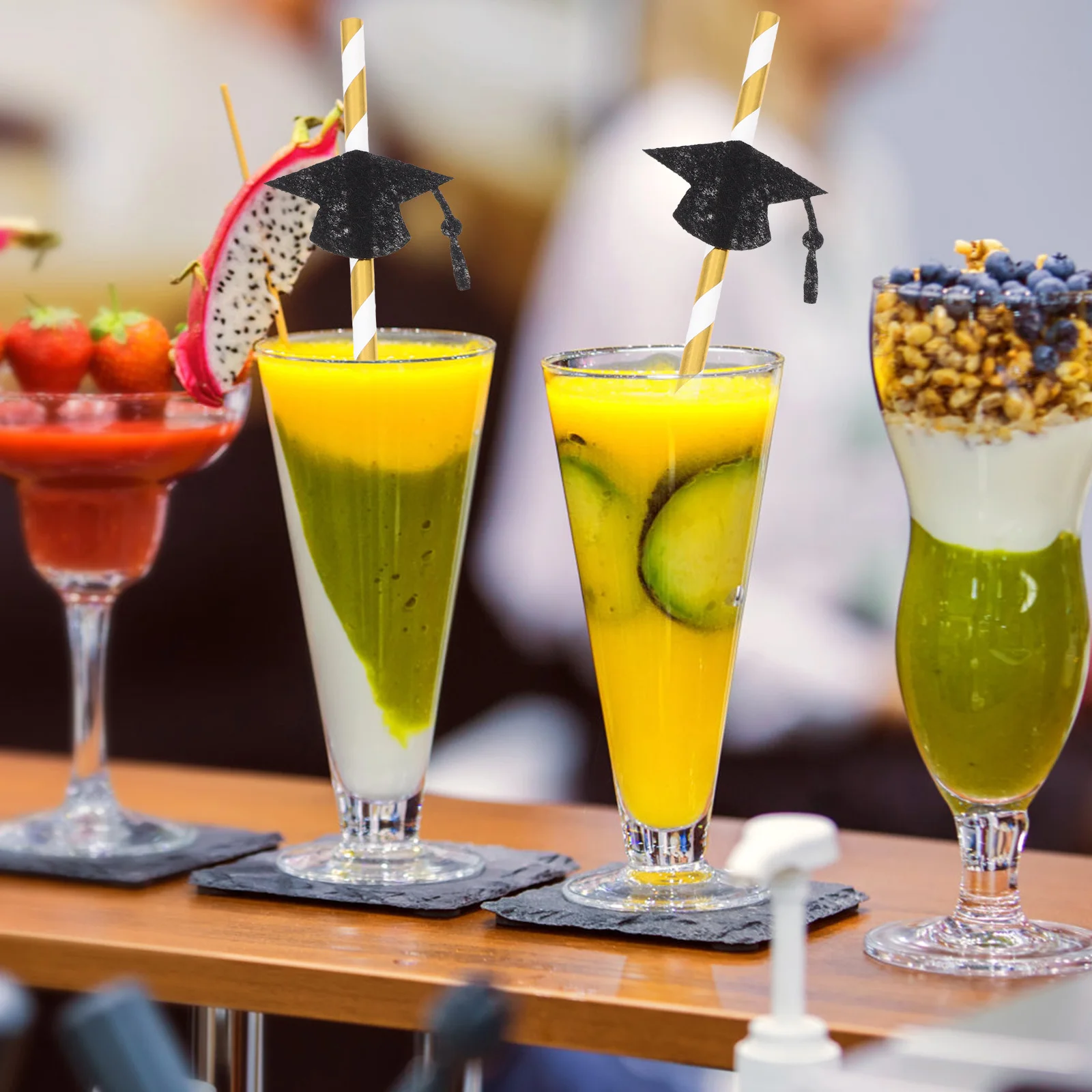 

24Pcs Doctor Cap Graduation Paper Straws Disposable Party Drinking Straws Graduation Celebration Cocktail Beverage Supplies