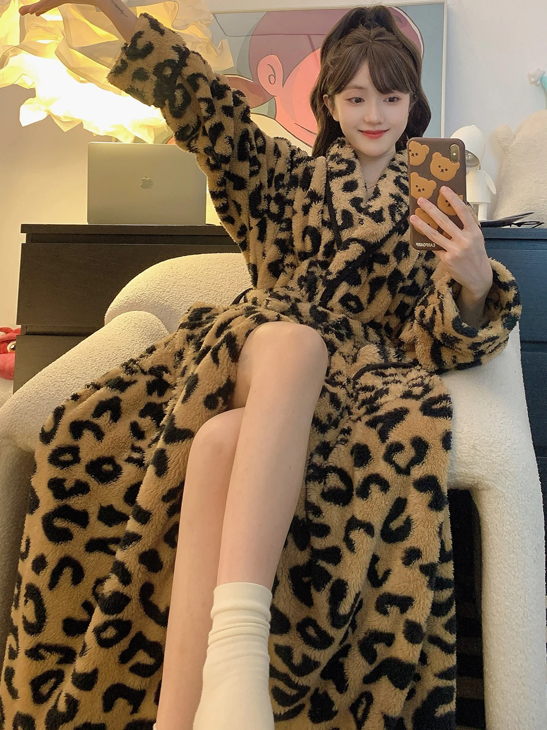 peignoir-en-velours-corail-epais-double-de-polaire-pour-femmes-sexy-mi-long-chaud-grande-taille-vetement-de-nuit-en-peluche-pour-l'automne-et-l'hiver
