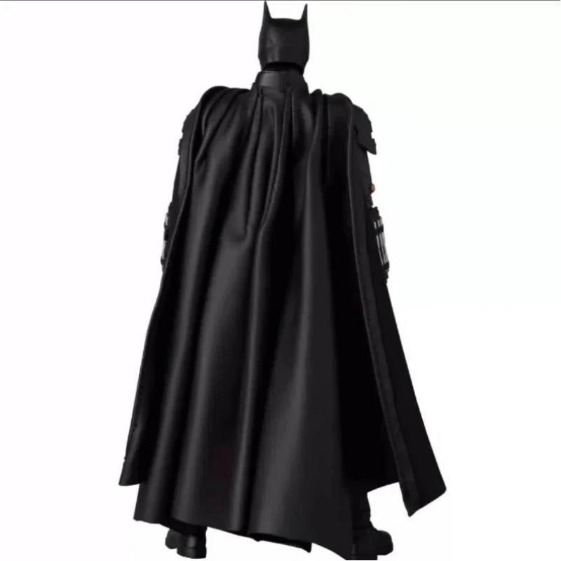 16 سنتيمتر تيار مستمر MAFEX188 جديد باتمان روبرت باتينسون نسخة الفيلم عمل الشكل المشترك المحمول أنيمي يده لعبة قلادة نموذج هدية #3
