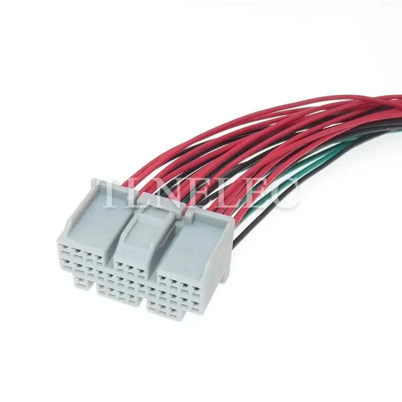 32 Pin Way Auto Electrical Connectors With Wires Car Replacement Plug Accessories Automobile Wire Sockets 179681-6