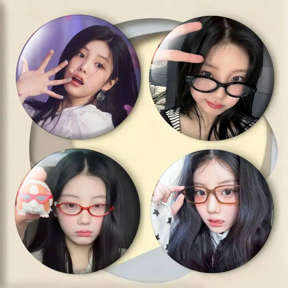 

W-Wonhee Lee Won Hee Laser Badge Applicable For Backpack Clothes Hats Decor Creative Accessories