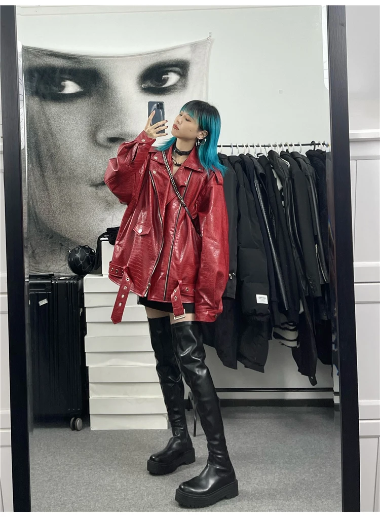 Lautaro Spring Autumn Oversized Red Shiny Crocodile Pattern Leather Biker Jacket Women Long Sleeve Zipper Belt Cool Fashion 2022