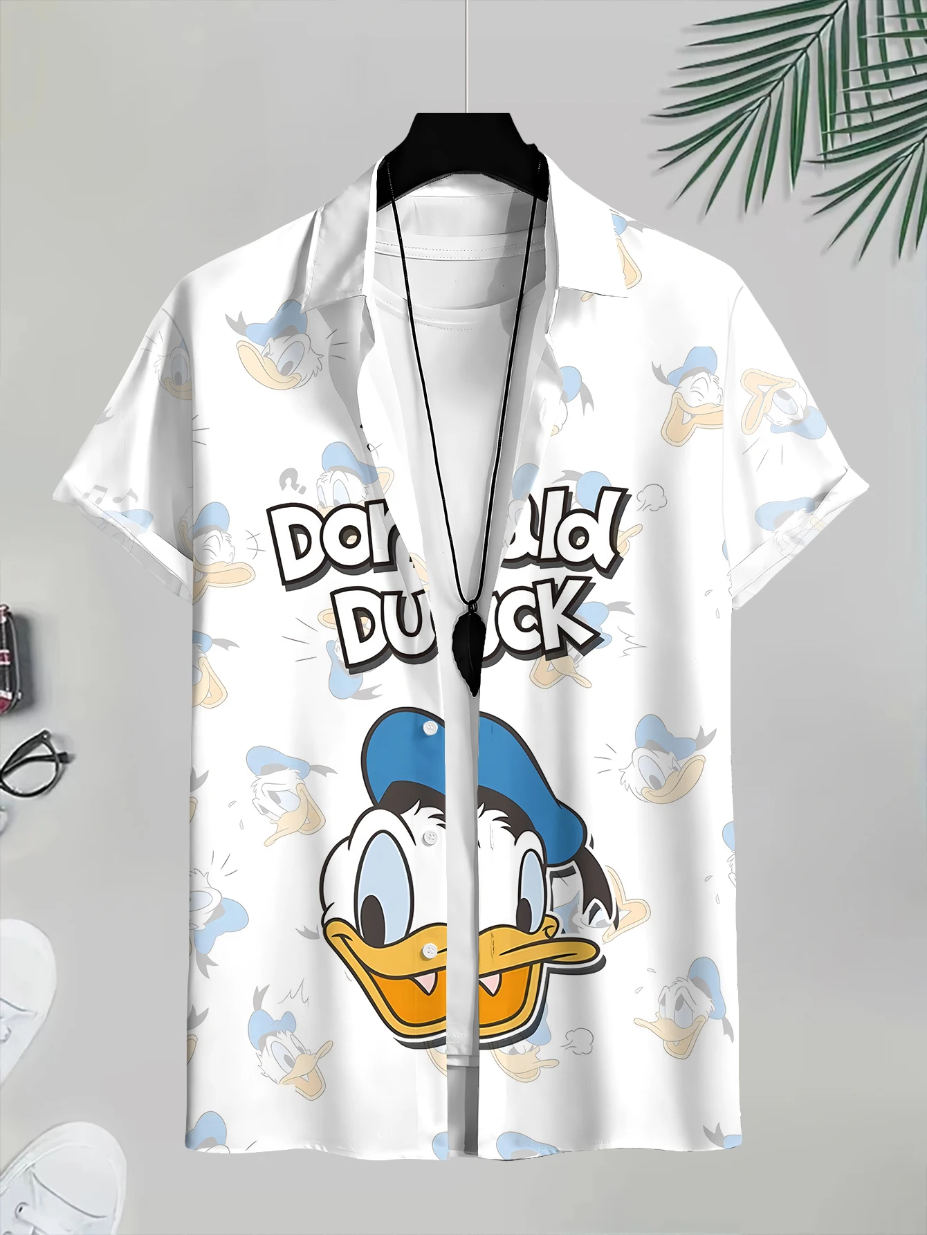Summer New Men's Short - Sleeve Shirt Collection: 3D Mickey Beach, 3D Donald Duck, 3D Mickey Emoji Print Assortment