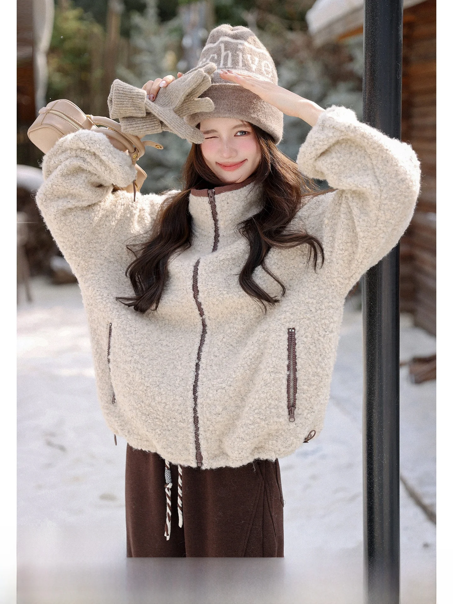 

Mumei Fully Ripe Jaet из меха ягненка, шерстяная полов, повседневная женская верхняя одежда контрастного цвета Fce, длинная молния све