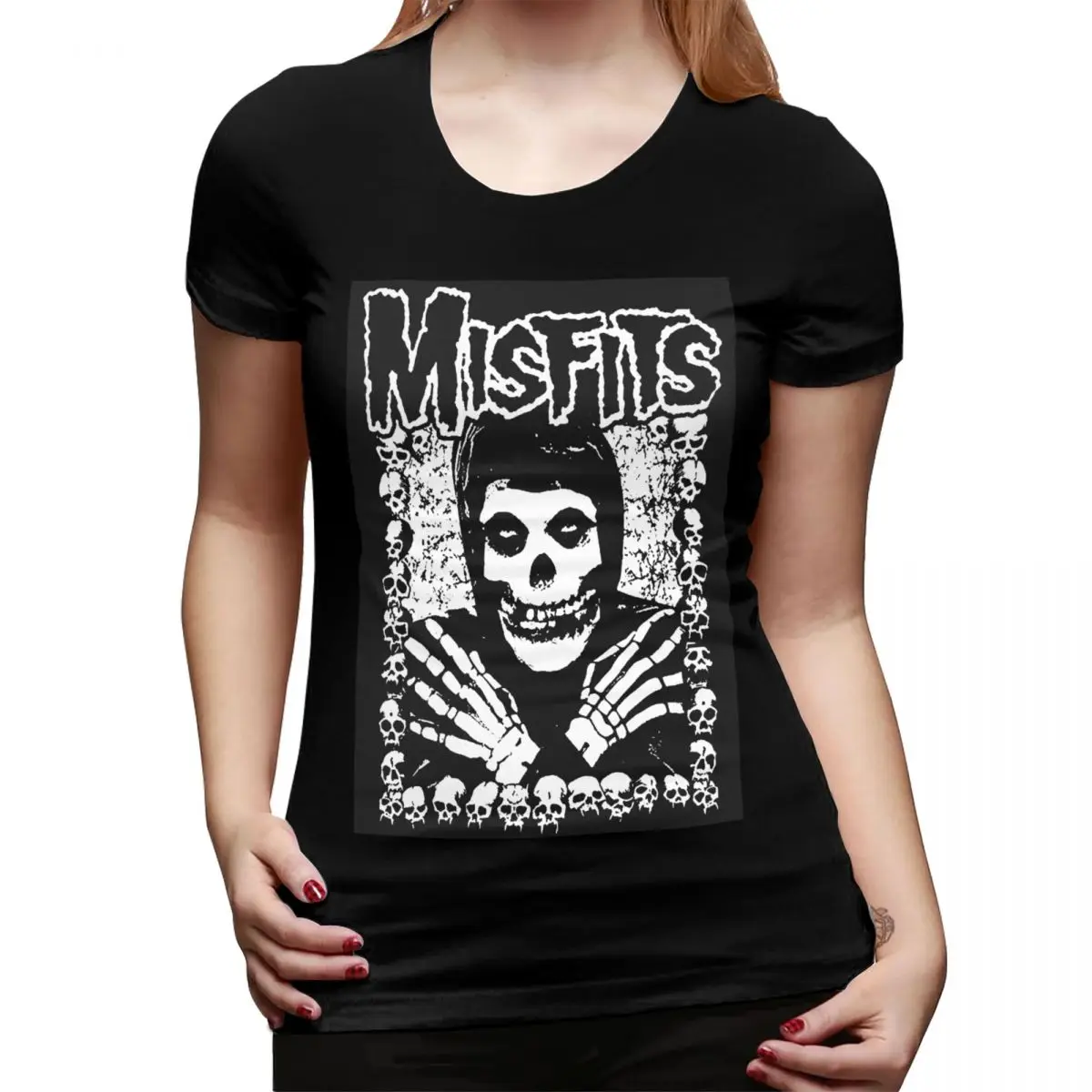 

Футболка Misfits с принтом черепа для женщин, уличная одежда, футболки с круглым вырезом, женская летняя одежда с короткими рукавами, топы