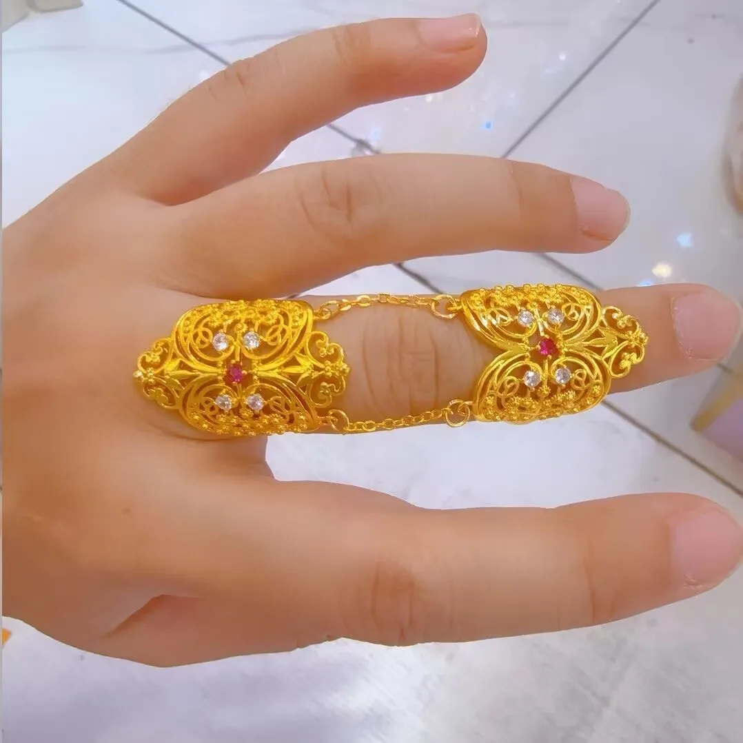 

Dubai 24K gold-plated ring is a wedding party gift jewelry for loved ones YY10647