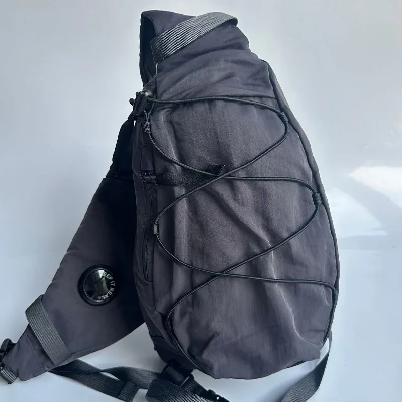 

2025 Large Capacity New Men's Casual Multi-purpose Personalized Outdoor Sports Crossbody Bag Shoulder Bag Lightweight bebes