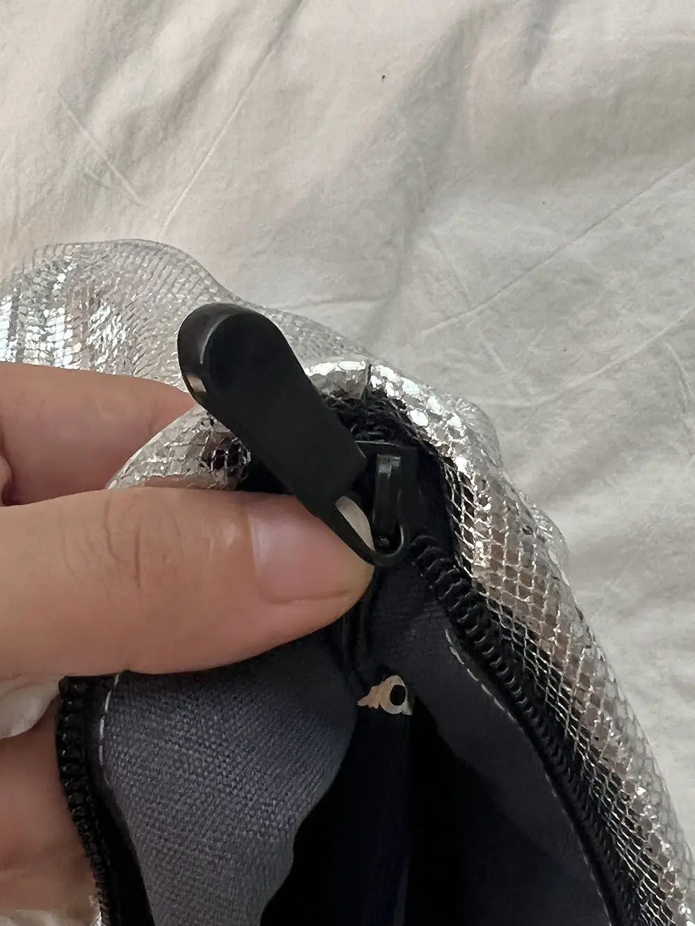 Large Glittery Cosmetic Bag for Women, Toiletry Bag, Storage Bag for Going Out, Simple and Portable Storage Bag