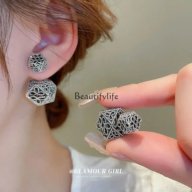 

Flower hollow earrings niche creative a two-wear stud earrings temperament light luxury heavy industry high-end earrings women