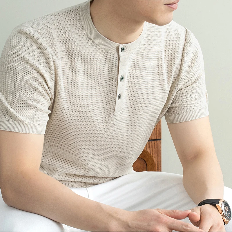 

Lyocell Hollow Knitting Tops Men 2026 Summer Trendy Henry Collar Breathable Knit T-shirt Short Sleeve Linen Knitwear Pullovers