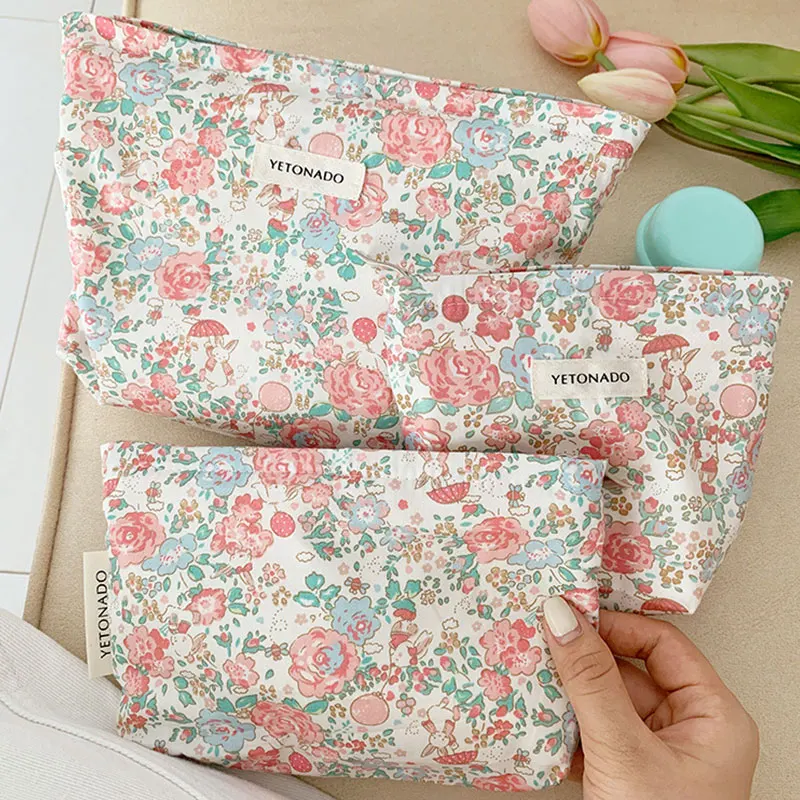 bolsa-de-algodao-grande-para-mulheres-organizador-de-cosmeticos-portatil-marca-umit-benan-essencial-para-viagens-e-deslocamentos