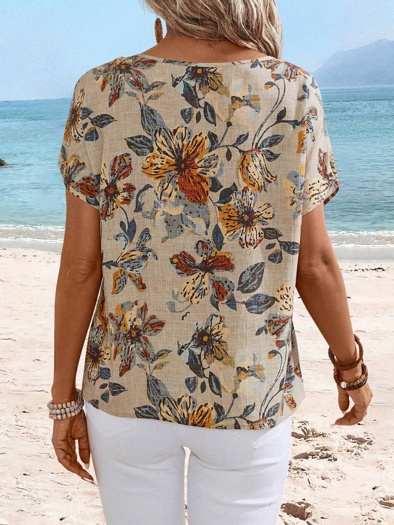 

Floral Print Batwing Sleeve Casual Vacation Shirt For Women