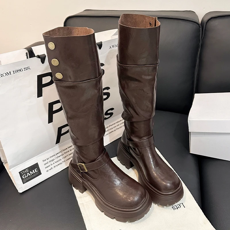 

Женские высокие сапоги на платформе. Зимняя обувь на плоской подошве. Модные зимние ботинки. 2025 г. Дизайнерская спортивная прогулочная кожаная обувь. Chelsea Botas Lady.