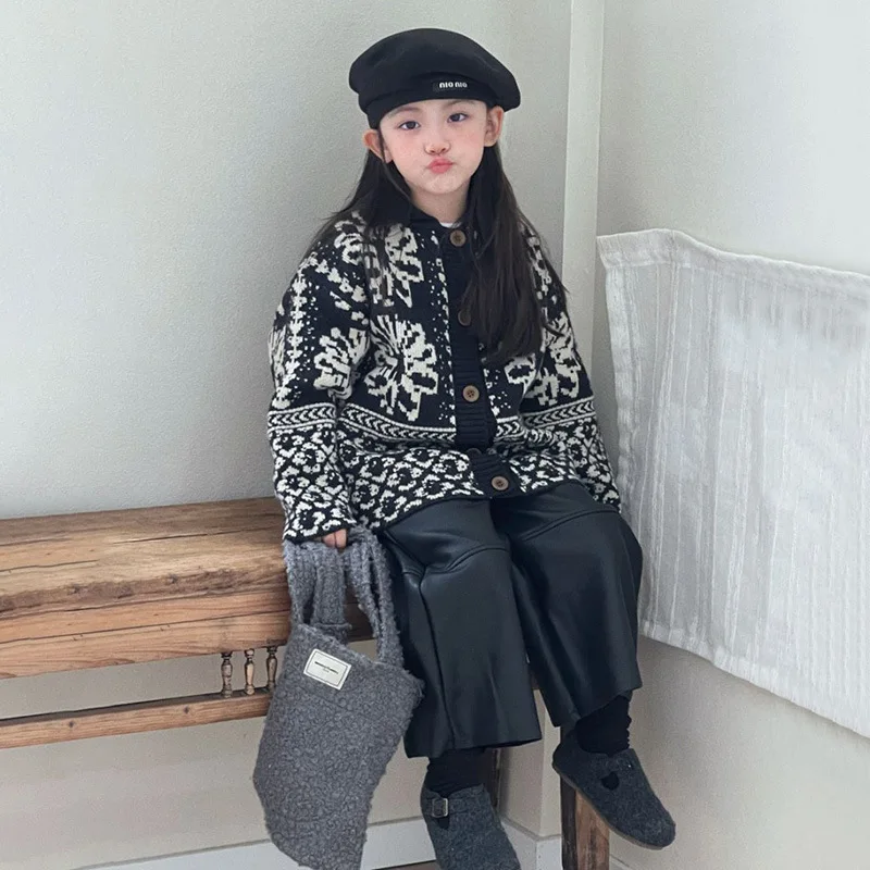 

Winter Children Girls Single Breasted Sweater Print Infant Babys Girls Knitwear Coat Loose Thick Warm Toddler Kids Girl Cardigan