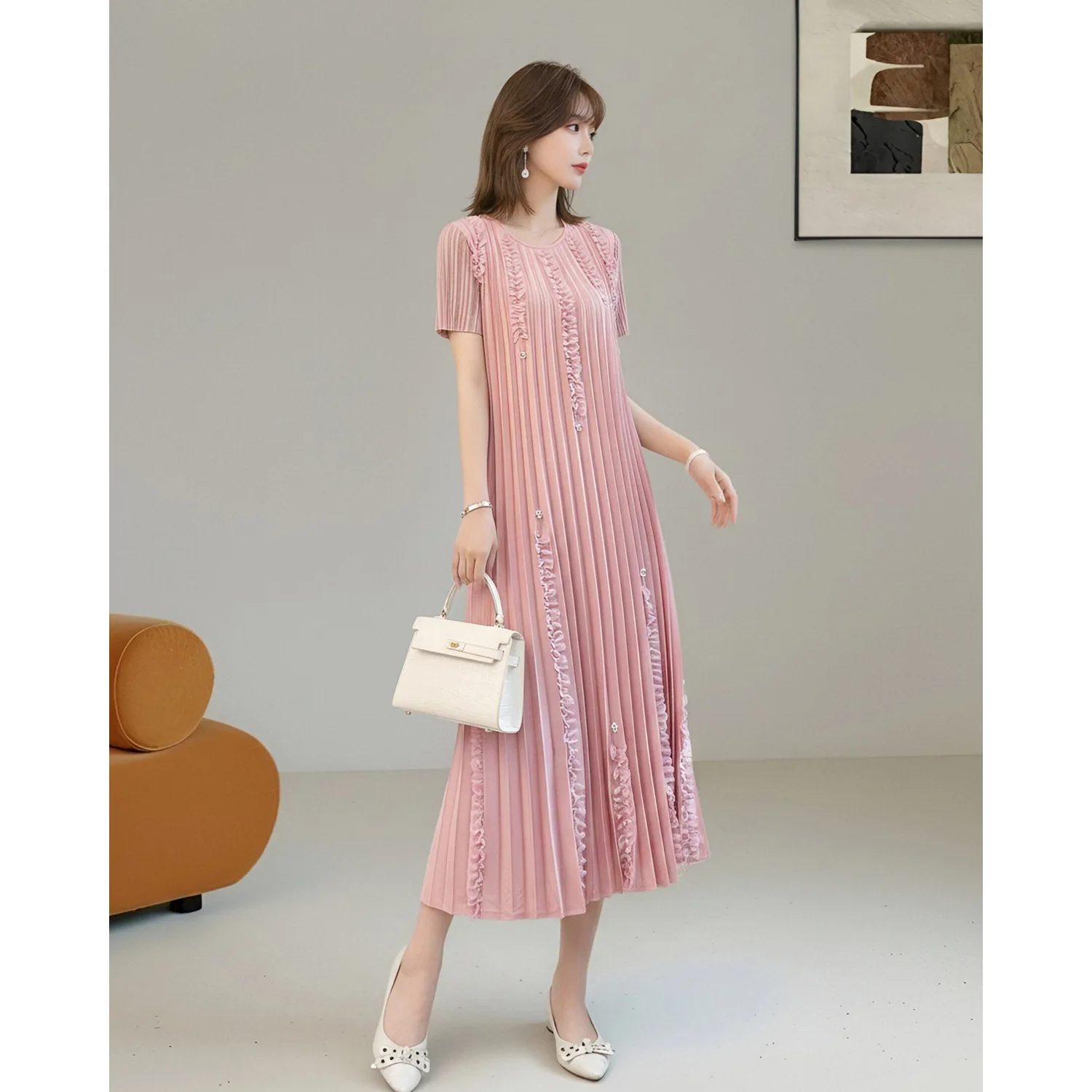 Elegant dress for women summer seaside resort style pink skirt Miyake pleated short-sleeved fashion large size pleated skirt - view 4