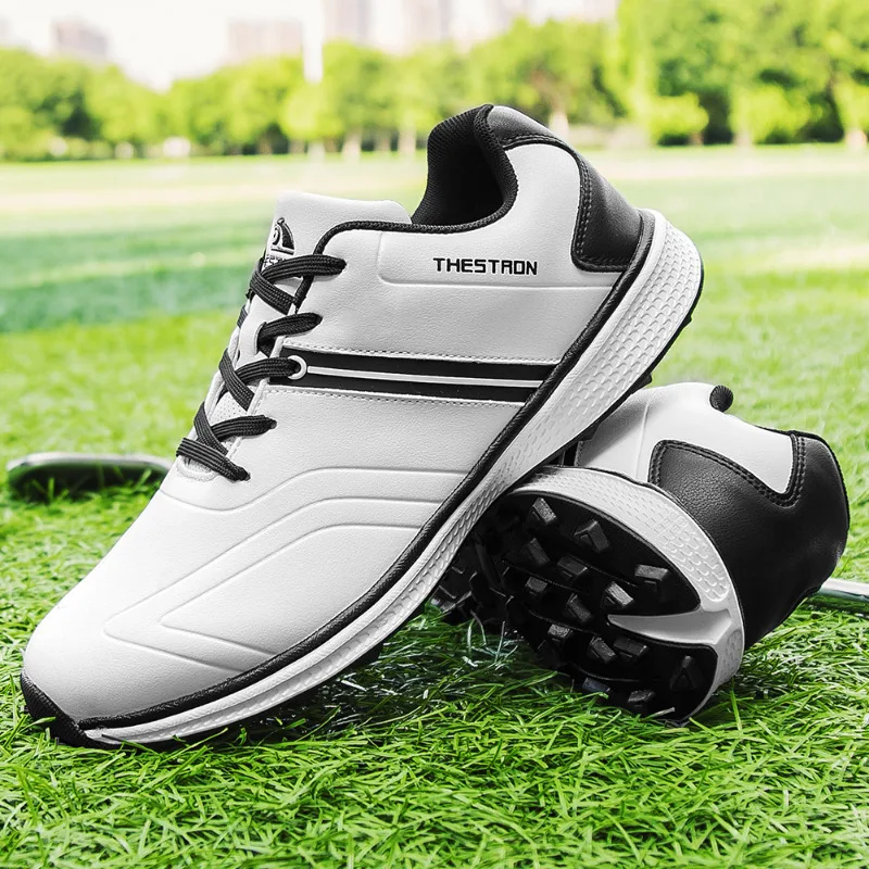 Professional New Golf Shoes Men Lightweight Outdoor Male Non Slip Footwears