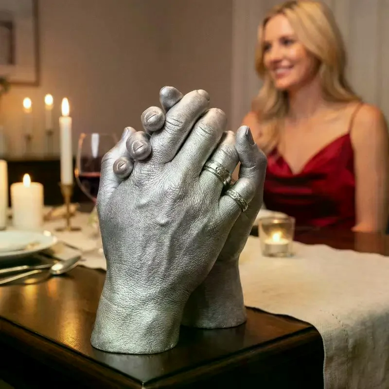 

DIY Hand Casting Kit for Couples 3D Hand Mold Making Memorial Gift Unique Souvenir for Family Lovers