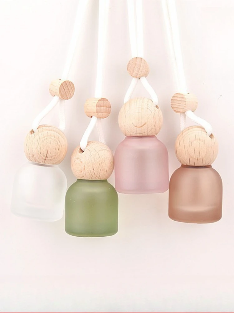 Bouteille de parfum en verre de 10ml, désodorisant, diffuseur de parfum de voiture, pendentif, Mini ornement automobile, bouteille d'huiles essentielles avec bouchon en bois