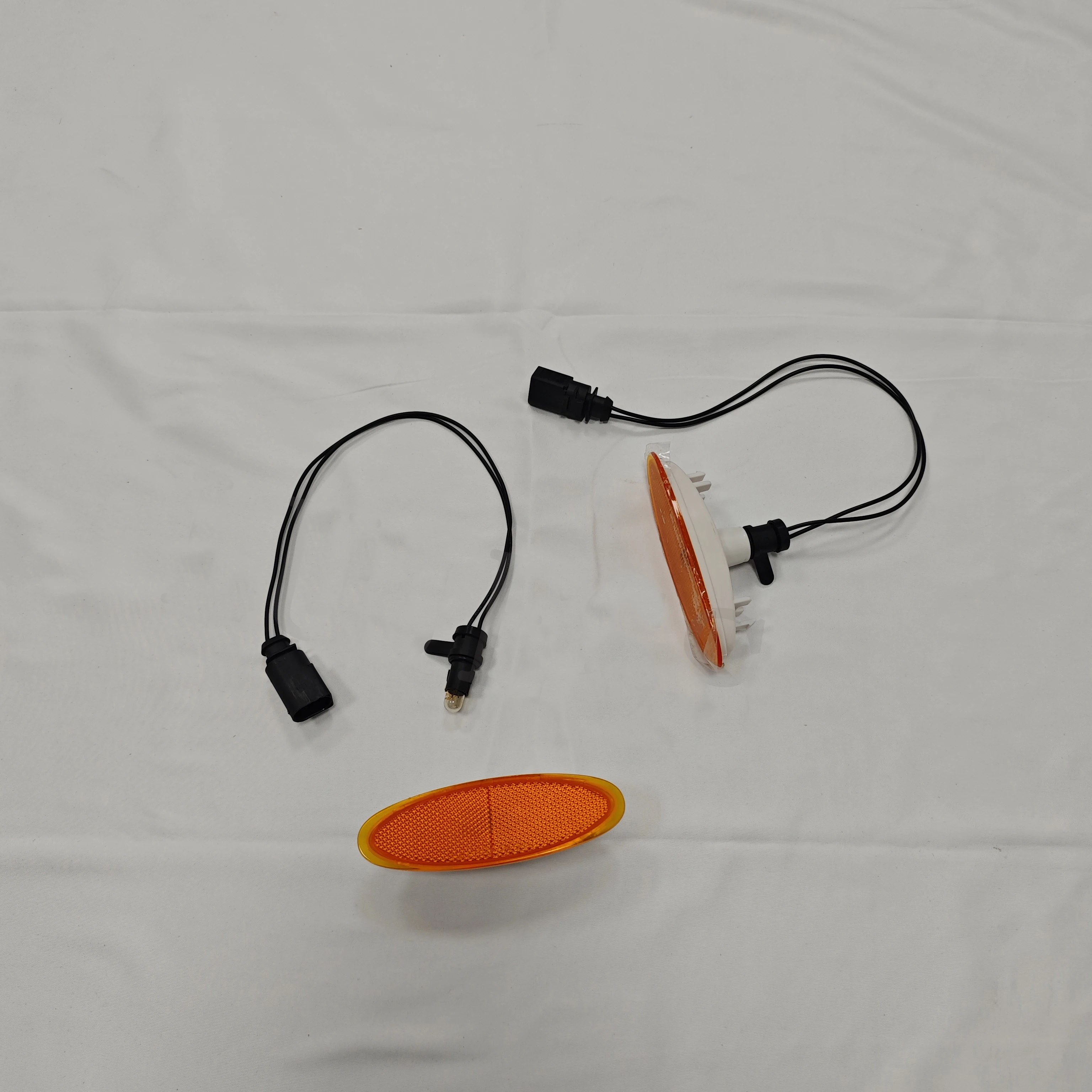 Front Bumper Side Marker Light for Bentley Flying Spur Continental GT OEM 3W0945071F 3W0945072F Side Lamp Turn Signal Light