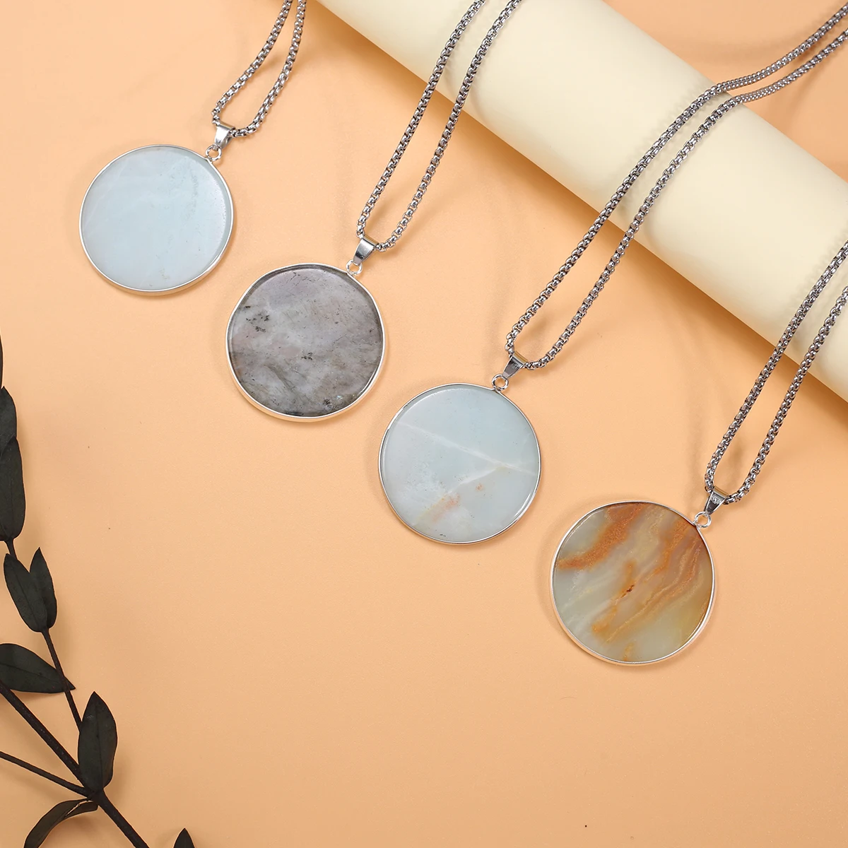 Natural Stone Pendant Necklace Round Amazonite Flash Labradorite Link Chain Healing Crystals Stone Charms Necklaces For Women