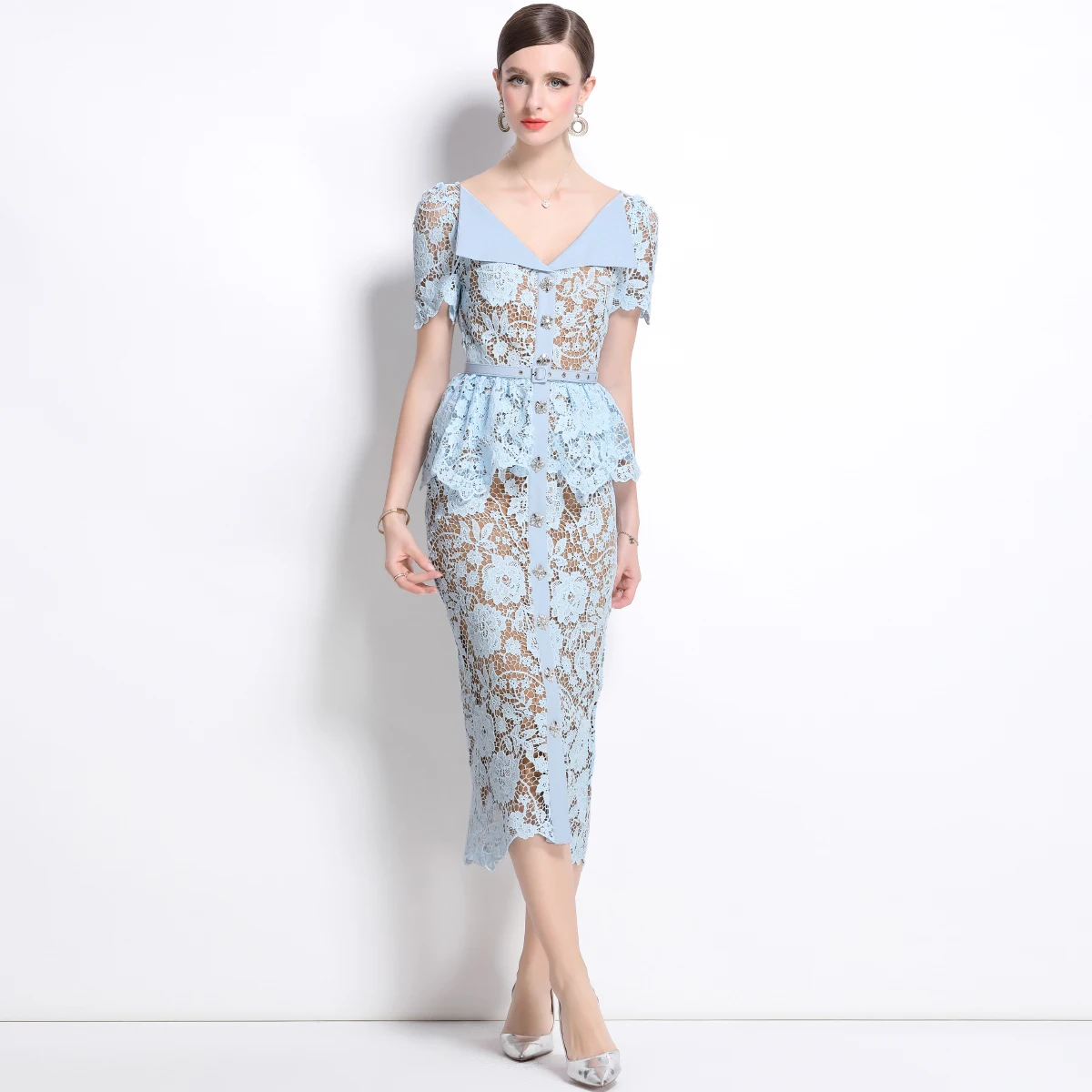 品質夏のビーズダイヤモンド刺繍ベージュホワイトレースイブニングドレス女性半袖フリルペプラムミディウエディングドレスロング