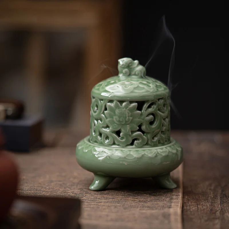 Lion dragon celadon plate ceramics, antique incense burner household incense