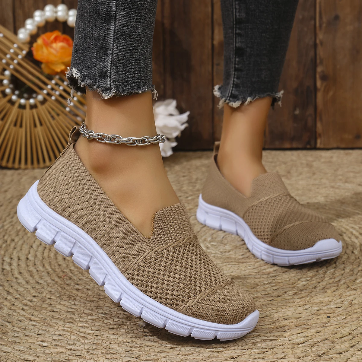 

Shoes Woman Flats Round Toe Casual Female Sneakers Slip-on Autumn Shallow Mouth Dress Summer Big Size Slip on Flats Shoes Women