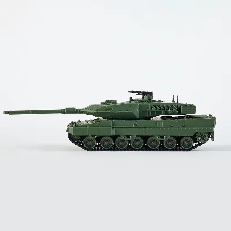 MASSDI 1/64  Leopard 2A6 Main Battle Tank Alloy Military Model Car Ornament Souvenir Display Collection Hobby Gift