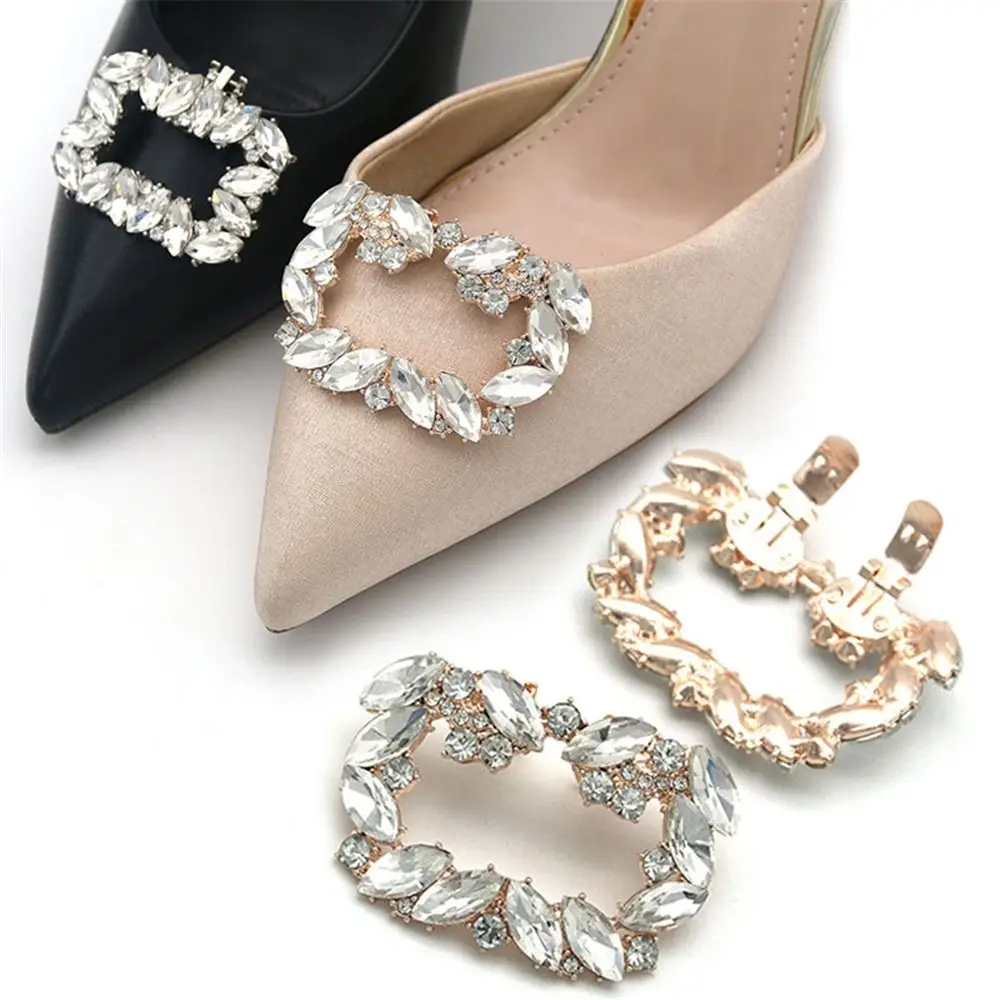 New Fashion 1pc Lady Shoes Clip Bride Shoes Decoration Women High Heel Charms Jewelry Shoes Rhinestones Crystal Decorations