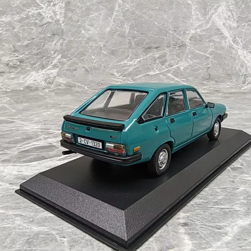 1/43 DICIA 1320 Alloy Classic Old Car Model Diecast Metal Retro Vehicles Car Model Simulation Miniature Scale Childrens Toy Gift view 3