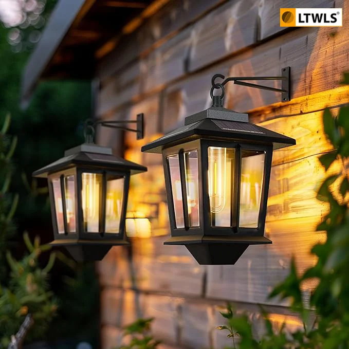 Solar courtyard decorative light, suspended square pendant light, outdoor landscape light,Decorate the courtyard garde